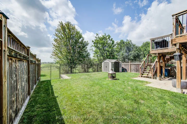 51 Wakefield Street, Woolwich, ON N0B 1M0