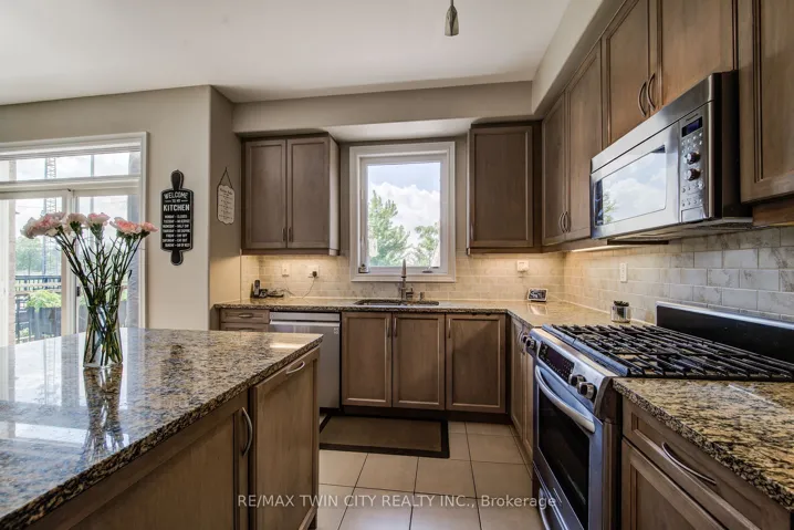 51 Wakefield Street, Woolwich, ON N0B 1M0
