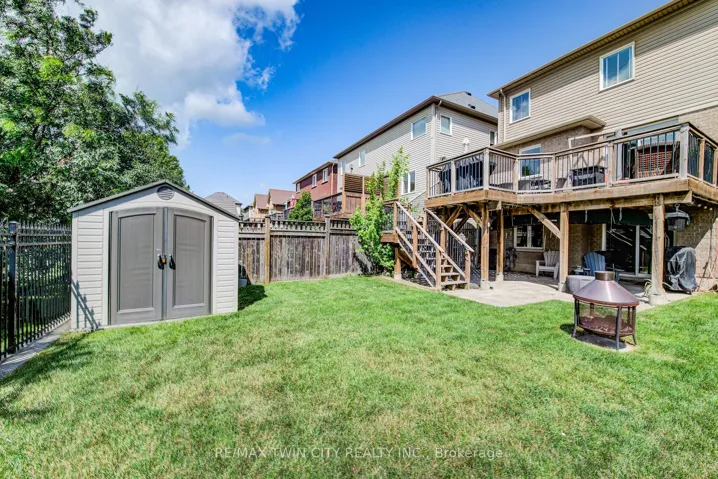 51 Wakefield Street, Woolwich, ON N0B 1M0