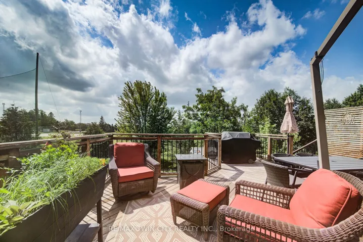 51 Wakefield Street, Woolwich, ON N0B 1M0