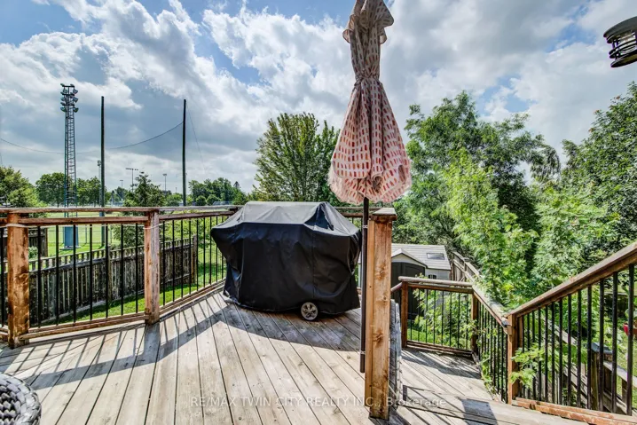 51 Wakefield Street, Woolwich, ON N0B 1M0