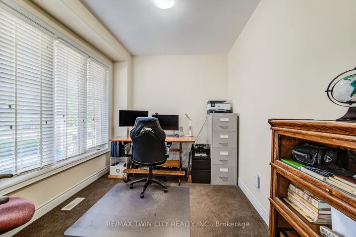 51 Wakefield Street, Woolwich, ON N0B 1M0