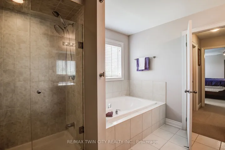 51 Wakefield Street, Woolwich, ON N0B 1M0