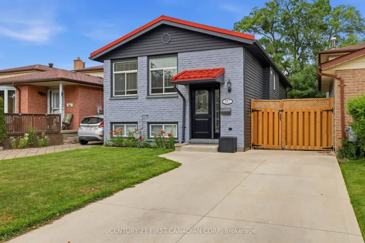 557 Ferndale Court, London South, ON N6C 5C2