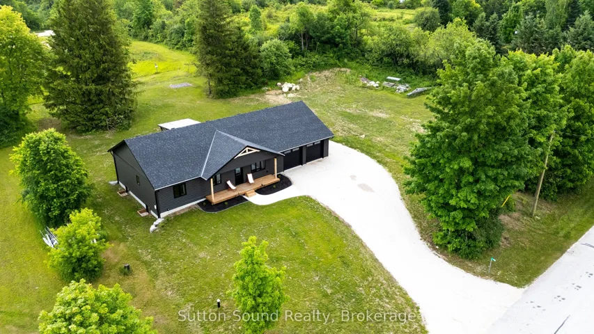 115 Gordon Street S, Chatsworth, ON N0H 2V0