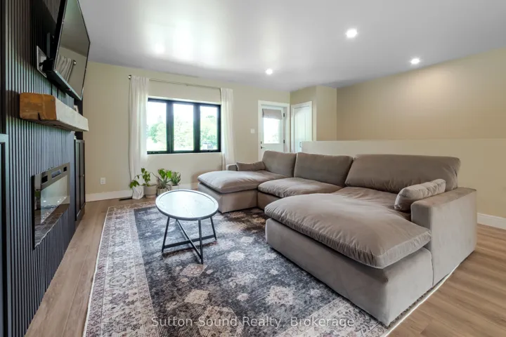 115 Gordon Street S, Chatsworth, ON N0H 2V0