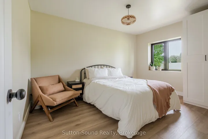 115 Gordon Street S, Chatsworth, ON N0H 2V0