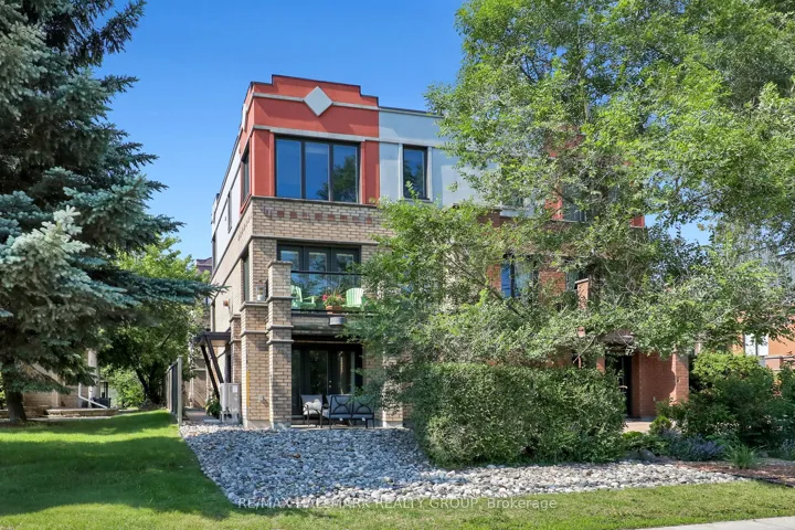 3356 Carling Avenue, Crystal Bay – Rocky Point – Bayshore, ON K2H 0A7