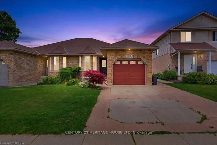 125 Whitlaw Way, Brant, ON N3L 4C9
