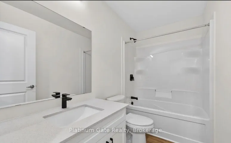 1595 Capri Crescent 34, London North, ON N6G 3P2