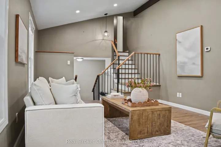 617 Louis Street, Saugeen Shores, ON N0H 2C4
