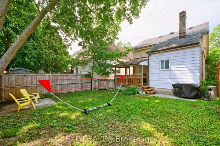 49 Euclid Avenue, London South, ON N6C 1C2