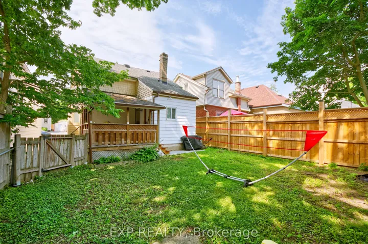 49 Euclid Avenue, London South, ON N6C 1C2