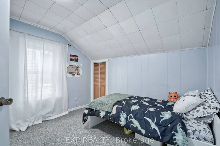 49 Euclid Avenue, London South, ON N6C 1C2
