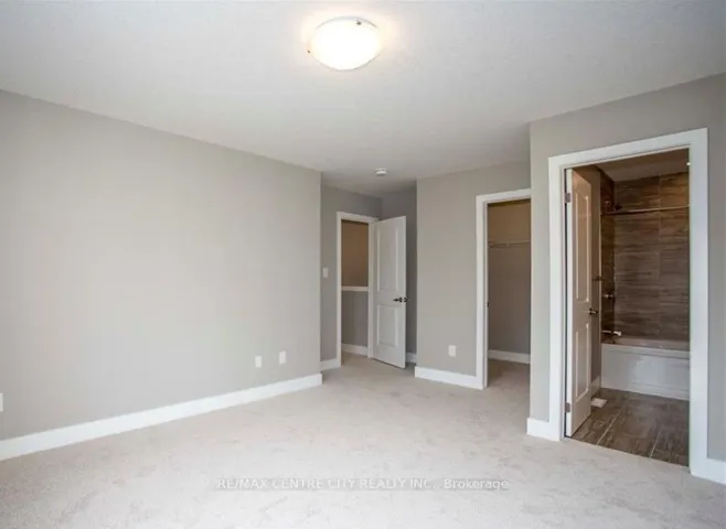 2070 Meadowgate Boulevard 37, London South, ON N6M 0H5