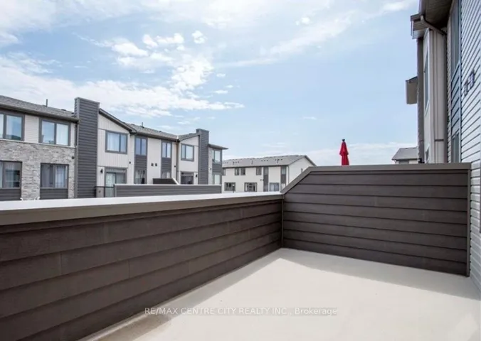 2070 Meadowgate Boulevard 37, London South, ON N6M 0H5