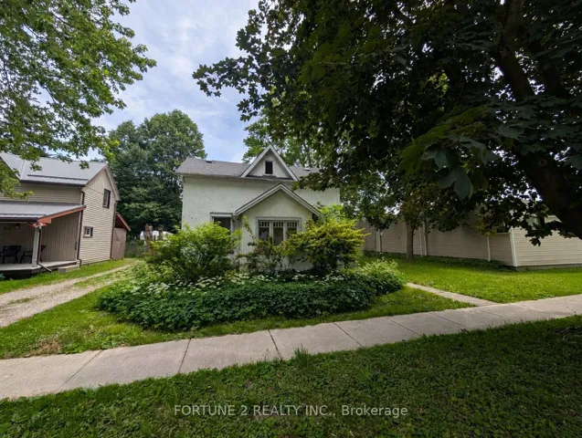 54 Main Street N, Huron East, ON N0K 1W0