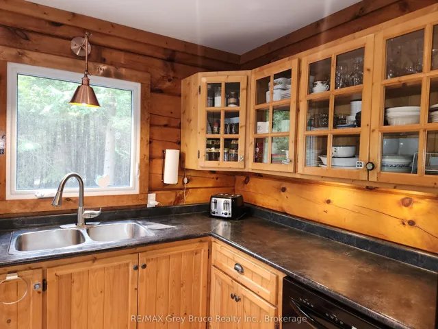 9 Hope Drive, Northern Bruce Peninsula, ON N0H 1Z0