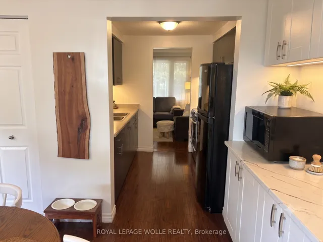 279 Sandowne Drive 14, Waterloo, ON N2K 2C1