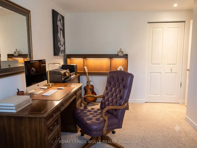 279 Sandowne Drive 14, Waterloo, ON N2K 2C1
