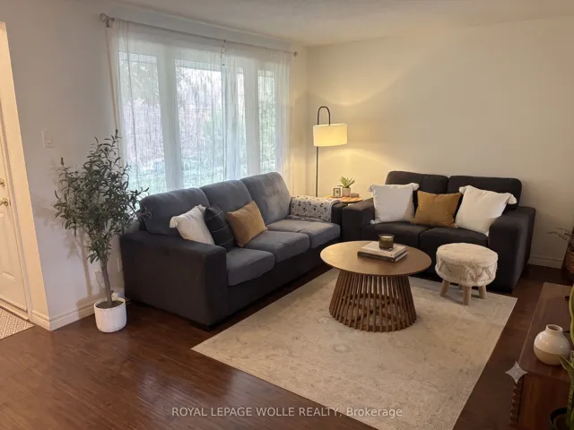 279 Sandowne Drive 14, Waterloo, ON N2K 2C1