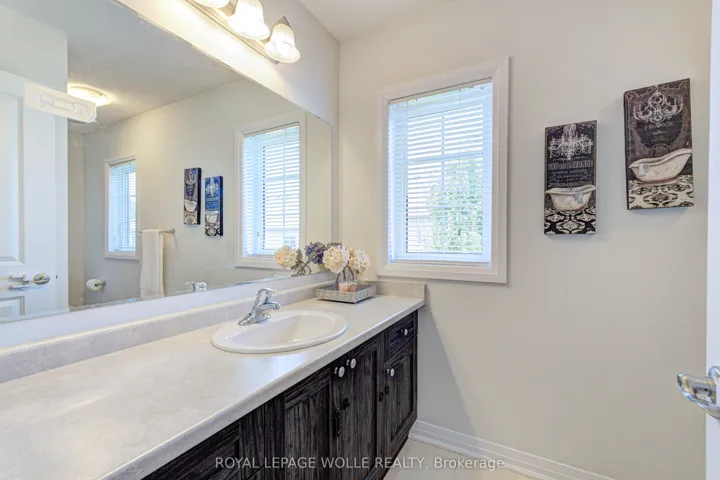 145 South Creek Drive A1, Kitchener, ON N2P 0E1