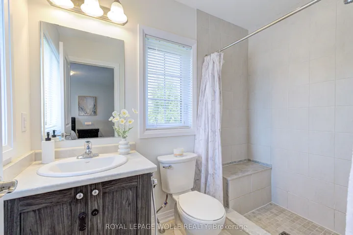 145 South Creek Drive A1, Kitchener, ON N2P 0E1