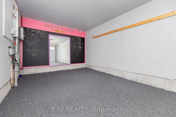 Attached Garage