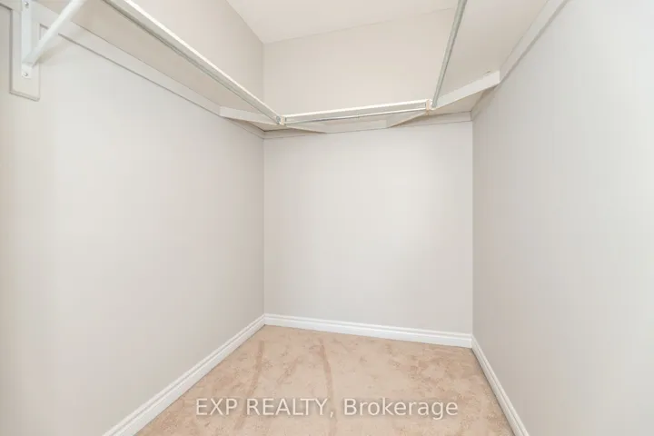 Large Walk-in Closet