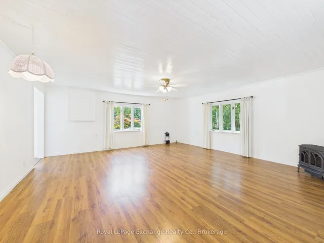 Living Room/ Dining Room