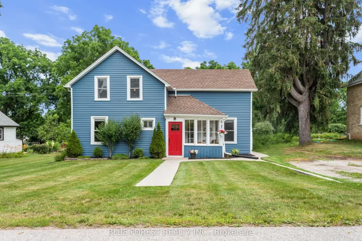 9 Union Street E, Lambton Shores, ON N0M 1B0