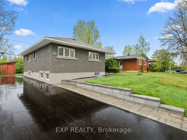 2393 Sheldon Avenue, Parkway Park – Queensway Terrace S And Area, ON K2C 1K4