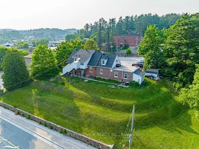 33 Flint Avenue, Bancroft, ON K0L 1C0