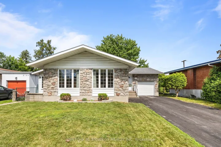 2201 Haig Drive, Elmvale Acres And Area, ON K1G 2L3