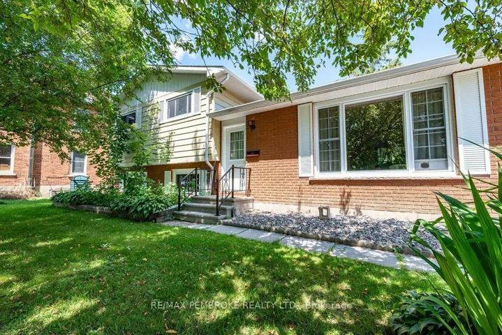 1656 Beachburg Road, Whitewater Region, ON K0J 1C0