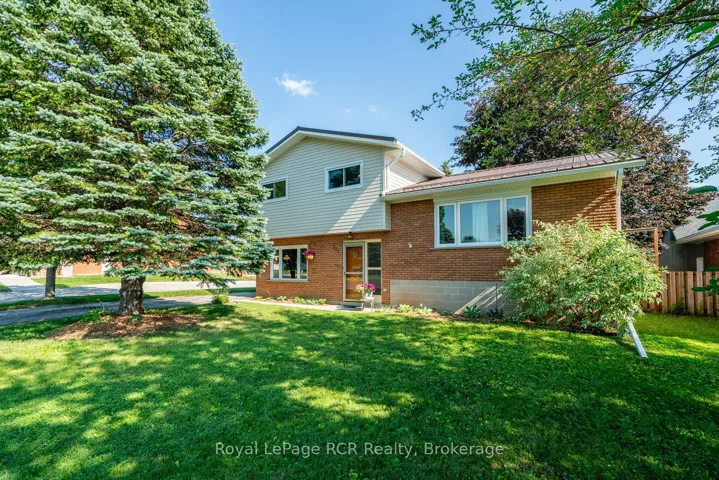 571 12th Street, Hanover, ON N4N 1W5