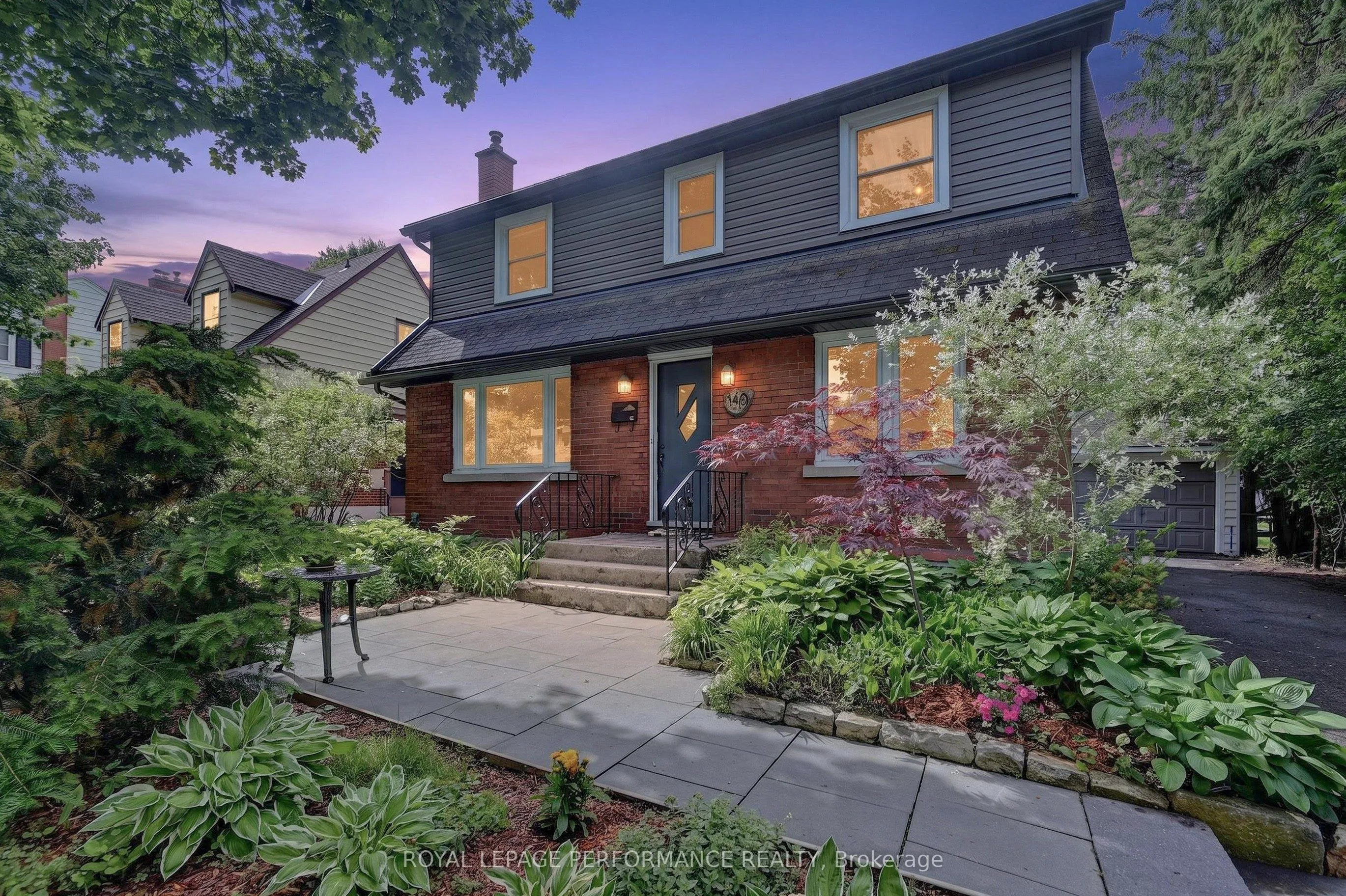 Detached Home For Sale | X13550316