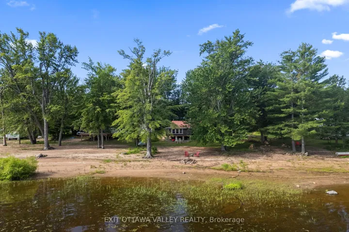 95 Sullivan Point Road, Laurentian Valley, ON K8A 6W2