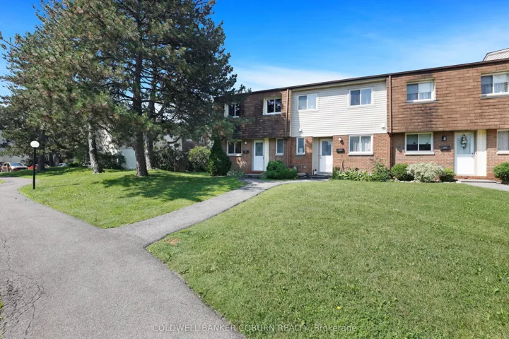 23 Sonnet Crescent S 23, Bells Corners And South To Fallowfield, ON K2H 8W8