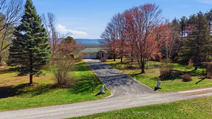 122 Colonel Nicholson Lane, Constance Bay – Dunrobin – Kilmaurs – Woodlawn, ON K0A 3M0