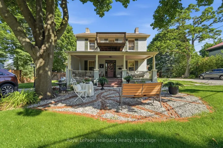 18 St Vincent Street, Goderich, ON N7A 2M6