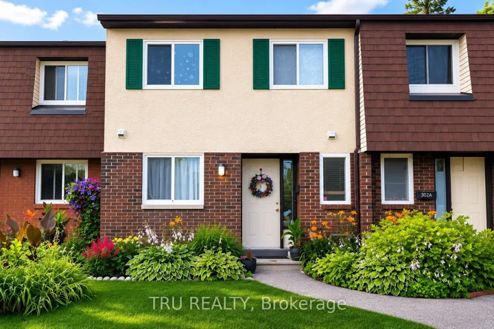 302 Craig Henry Drive B, South Of Baseline To Knoxdale, ON K2G 4H5