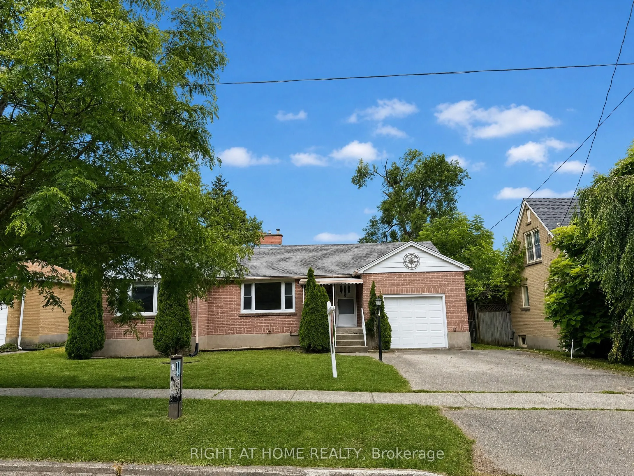 Detached Home For Sale | X13559694