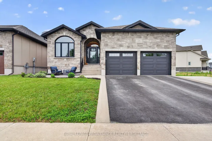 142 Gildersleeve Boulevard, Loyalist, ON K0H 1G0