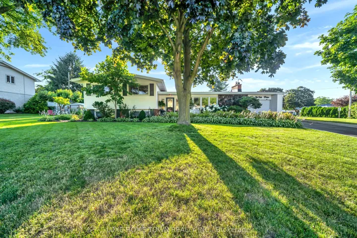 12 Mcnab Drive, Grimsby, ON L3M 2Y6