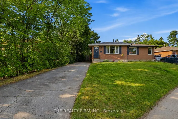 2 Noel Avenue, London East, ON N5V 1A9