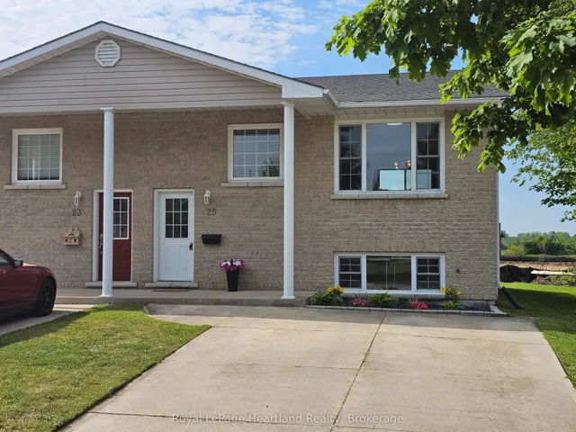 25 Lee Crescent, Goderich, ON N7A 4L3