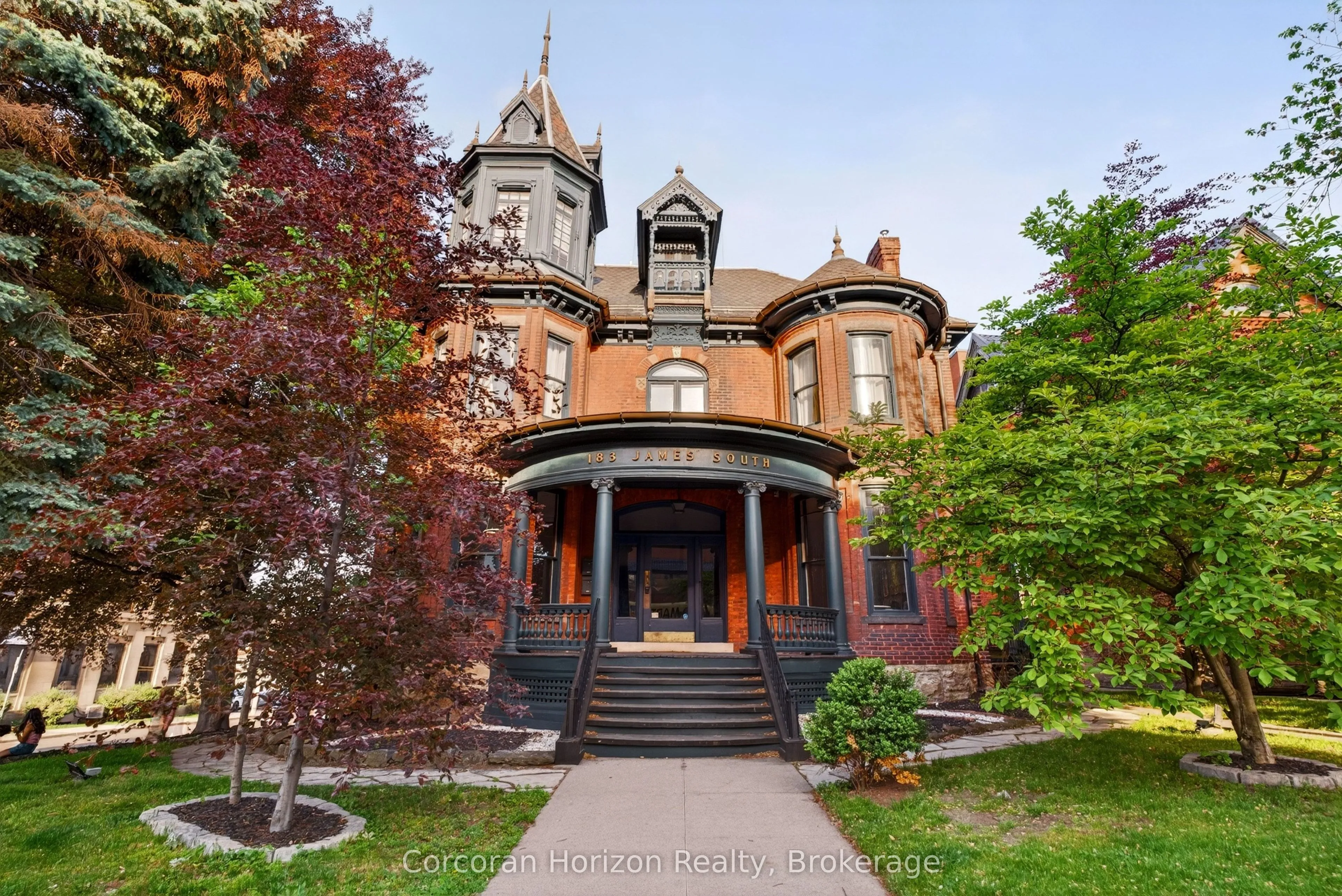Cottage For Lease | X13585606