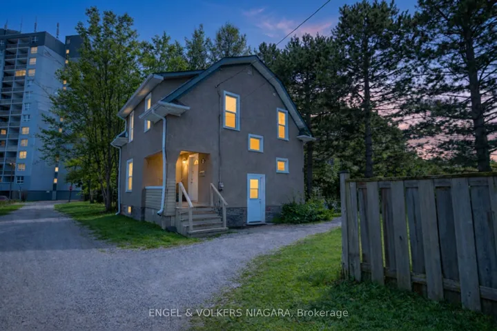 4752 Crawford W Place, Niagara Falls, ON L2E 1Z2