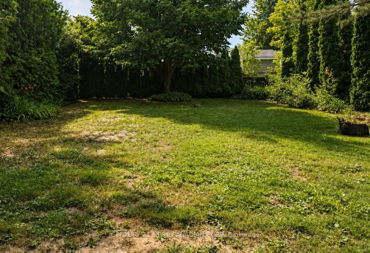 Vacant Land For Lease | X13615058